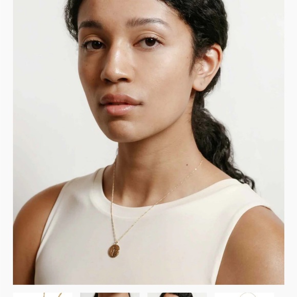 WOLF CIRCUS ROSE COIN NECKLACE - Picture 7 of 9